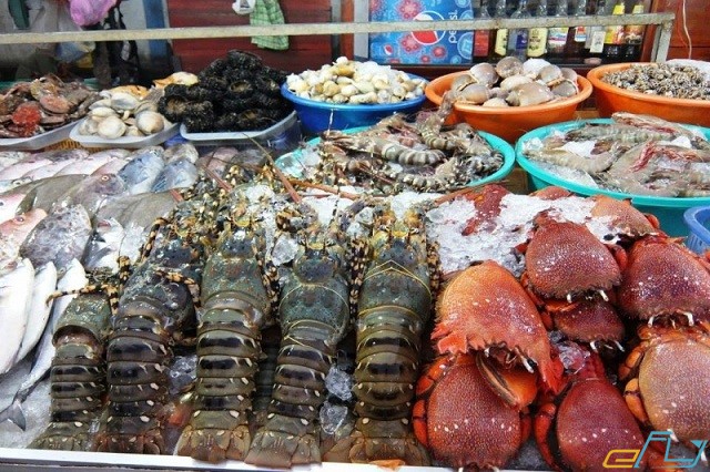 Chợ hải sản ở Đống Đa  đà nẵng với hải sản vô cùng tươi ngon và hấp dẫn