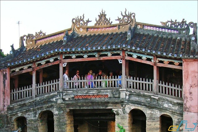 Chùa Cầu là kiến trúc kết hợp giữa Việt – Hoa – Nhật và phương Tây vô cùng tinh tế