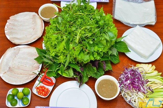 bánh tráng cuốn thịt heo đặc sản nổi tiếng ở đà nẵng