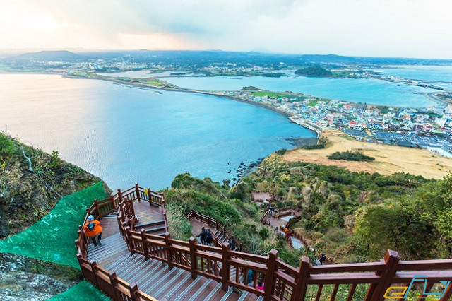 Địa điểm du lịch Hàn Quốc vào mùa hè bạn không thể bỏ lỡ