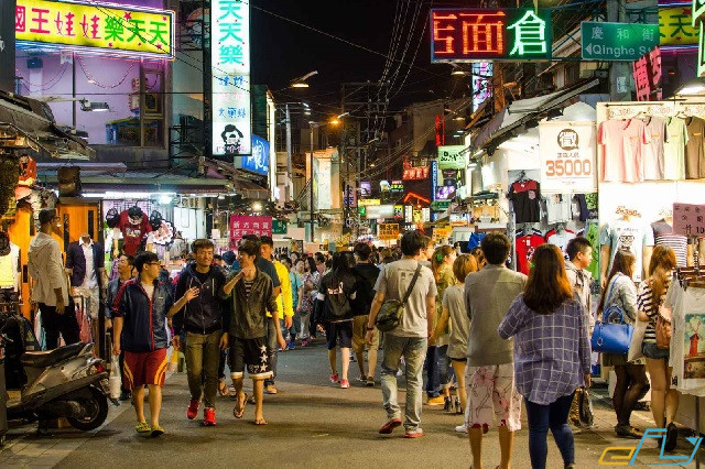 Du lịch Đài Loan đừng quên ghé thăm chợ đêm Phùng Giáp