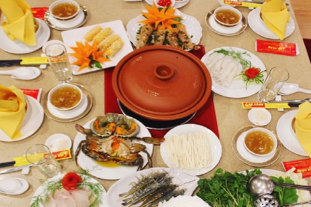 Bỏ túi địa chỉ 9 quán ăn ngon ở Quảng Ninh được lòng thực khách nhất