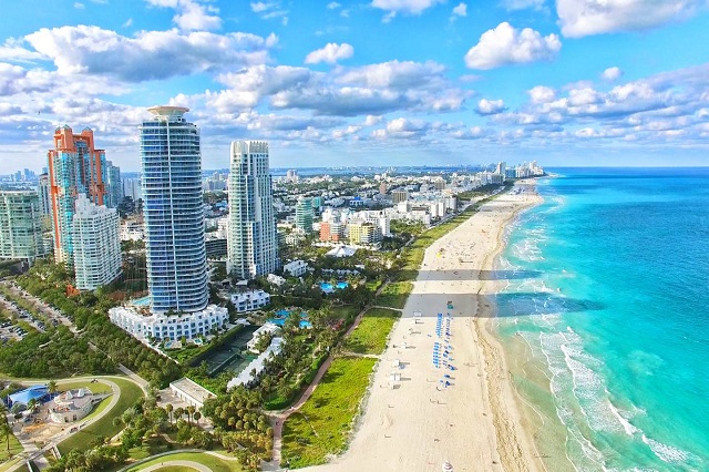 Giải đáp thắc mắc đi Miami nên bay hãng nào