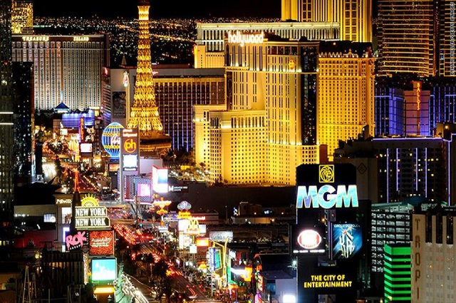 Khám phá cuộc sống của người Việt ở Las Vegas