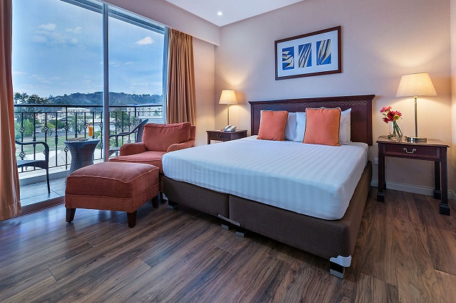 Lưu gấp 8 khách sạn ở vịnh Subic view đẹp – chất lượng – giá hạt dẻ