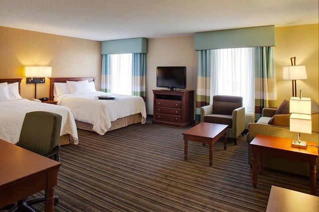 Top 10 khách sạn gần sân bay ở Toronto được lựa chọn nhiều nhất