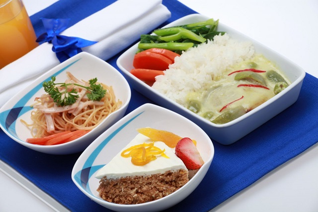 Tìm hiểu về dịch vụ bữa ăn đặc biệt và hỗ trợ di chuyển của Bangkok Airways