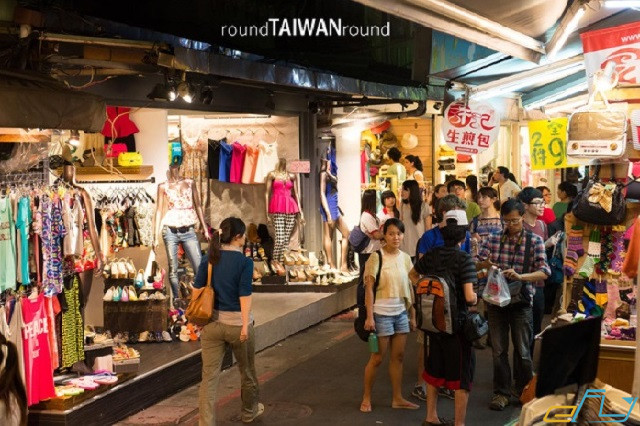 Khám phá chợ đêm Tây Môn Đình – khu chợ đêm sầm uất nhất Đài Loan